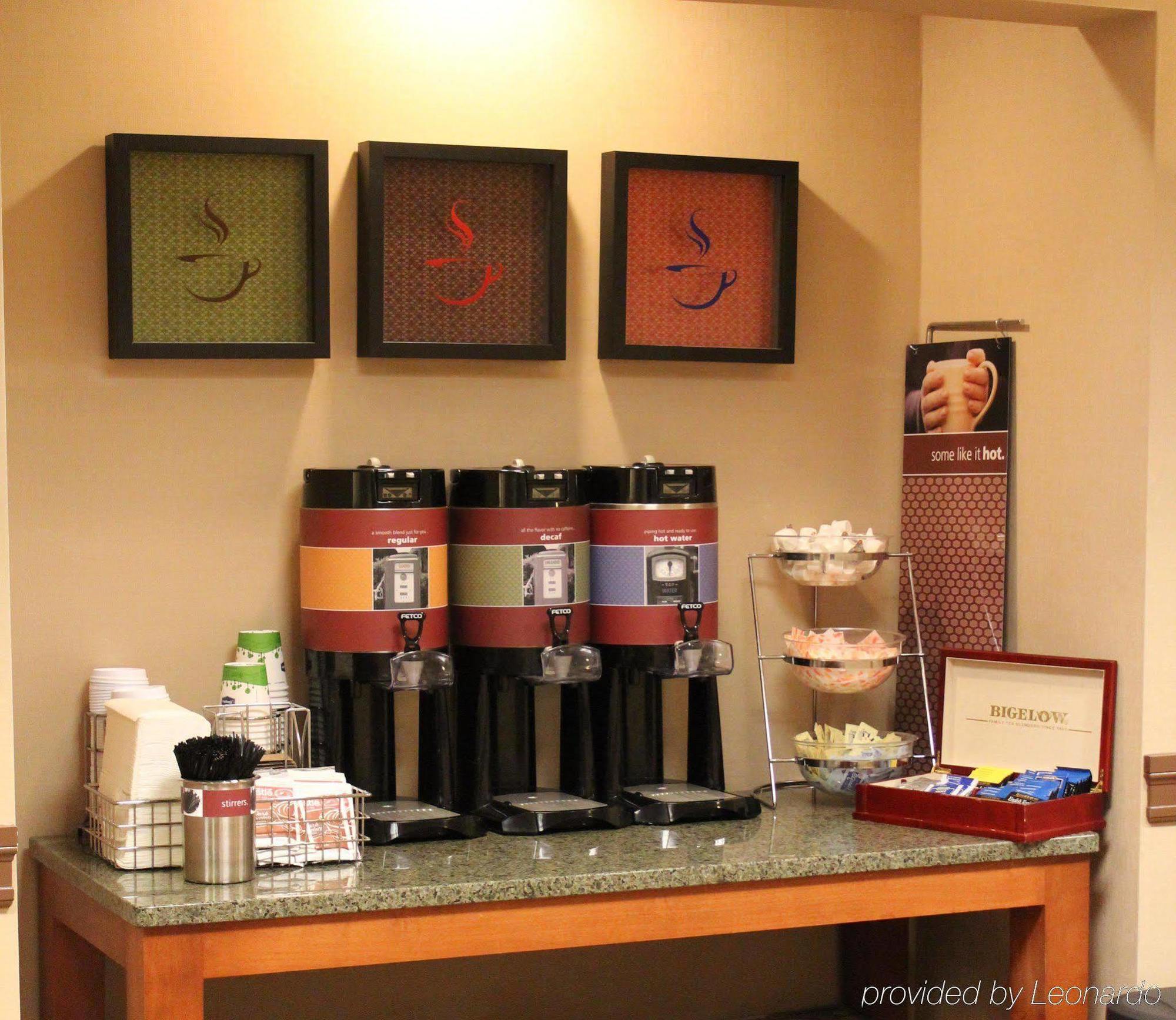 布鲁克长岛汉普顿酒店 法明维勒 外观 照片